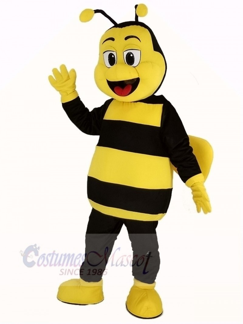 LSM18021331-P_bee_mascot