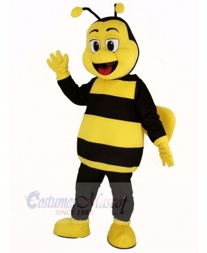 LSM18021331-P_bee_mascot